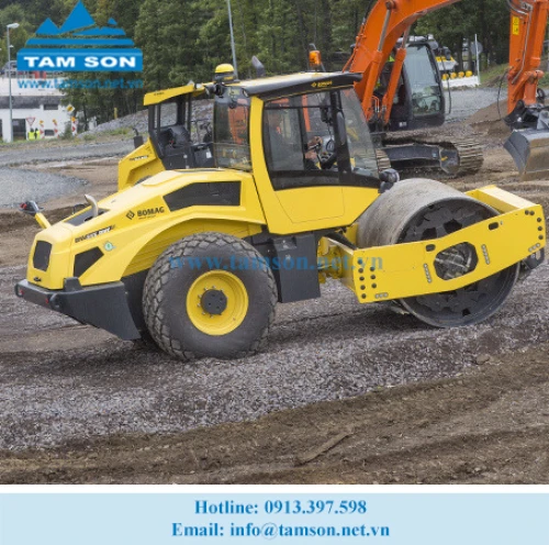 Bomag BW213BVC-5 - Sửa chữa, Phụ tùng, Lọc động cơ máy lu Bomag