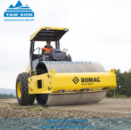 Bomag BW213D-40 - Sửa chữa, Phụ tùng, Lọc động cơ máy lu Bomag